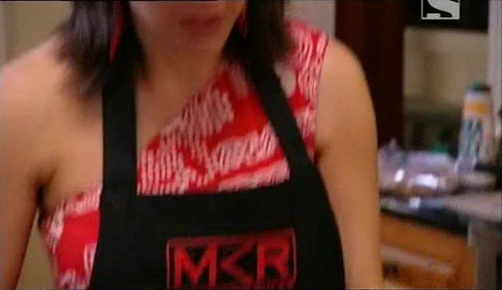 Кадры из ТВ шоу Правила моей кухни (2010)